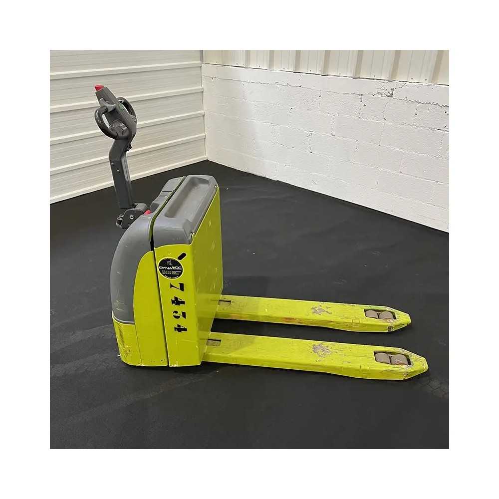 Transpalette électrique 1600kg à vendre Chez DYNALOC Transpalette électrique 1600kg à vendre Chez DYNALOC